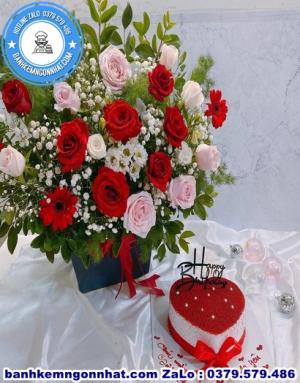 Combo Bánh Kem Và Hoa Tươi 22